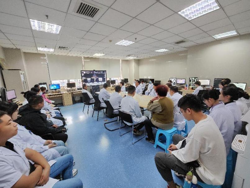 16508271d7a6daf3dac46aac380fe0e