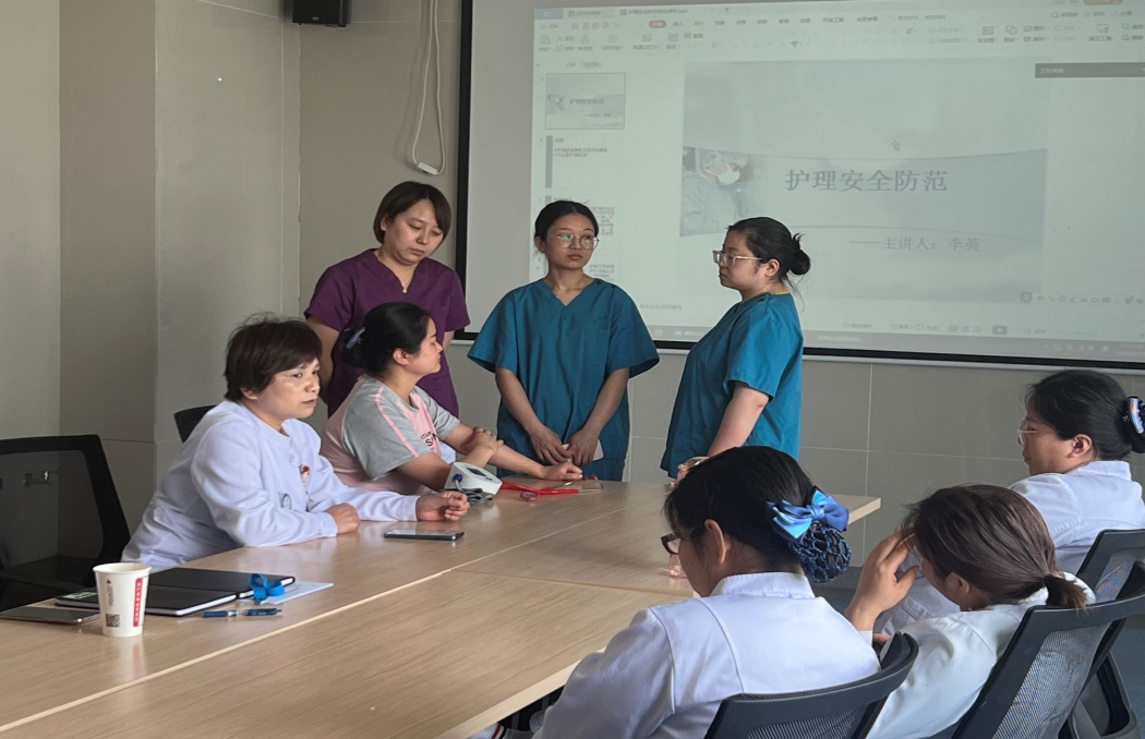 8e0ec85ab8b1e22150a3b3ddf81459b 8e0ec85ab8b1e22150a3b3ddf81459b