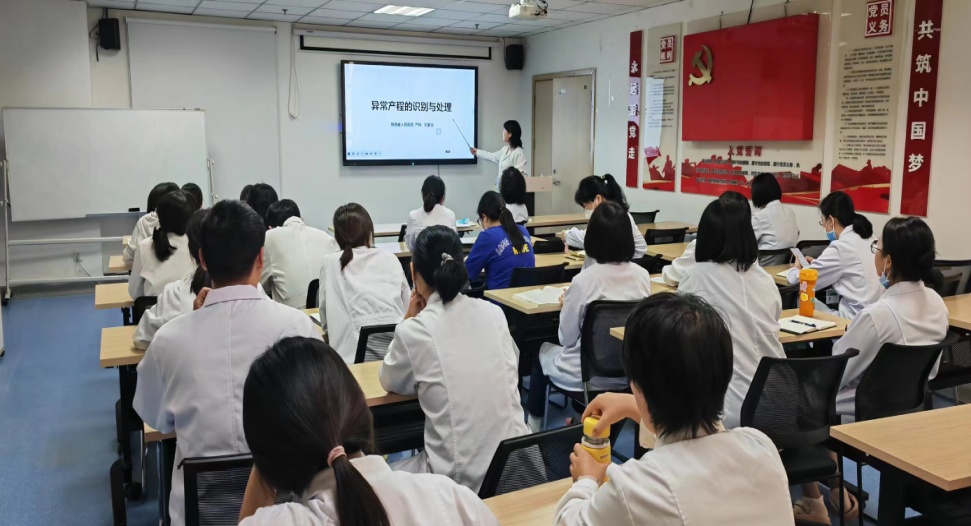 608cb27769f4285e54d1dcd90525a82