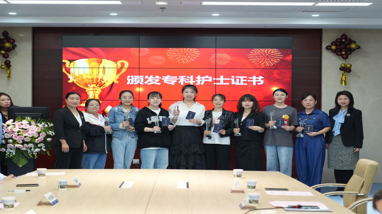 63dd5783e6ae7ed2c419fe693fa5afd 63dd5783e6ae7ed2c419fe693fa5afd